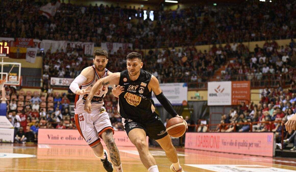 Unieuro Forlì-Apu Udine 83-58, LE PAGELLE: non gira nulla