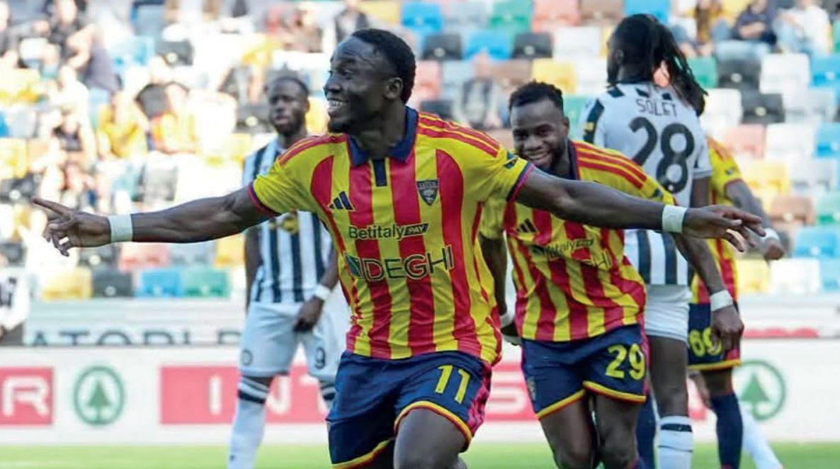 Udinese, è notte fonda: il Lecce passeggia al Bluenergy Stadium e vince 3-0. Quinta sconfitta di fila, Runjaic ora rischia