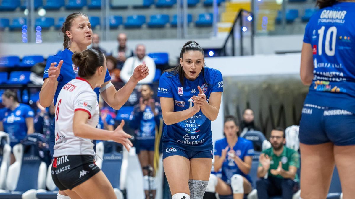 CDA Volley, trasferta a Vallefoglia: le Pink Panthers cercano il riscatto