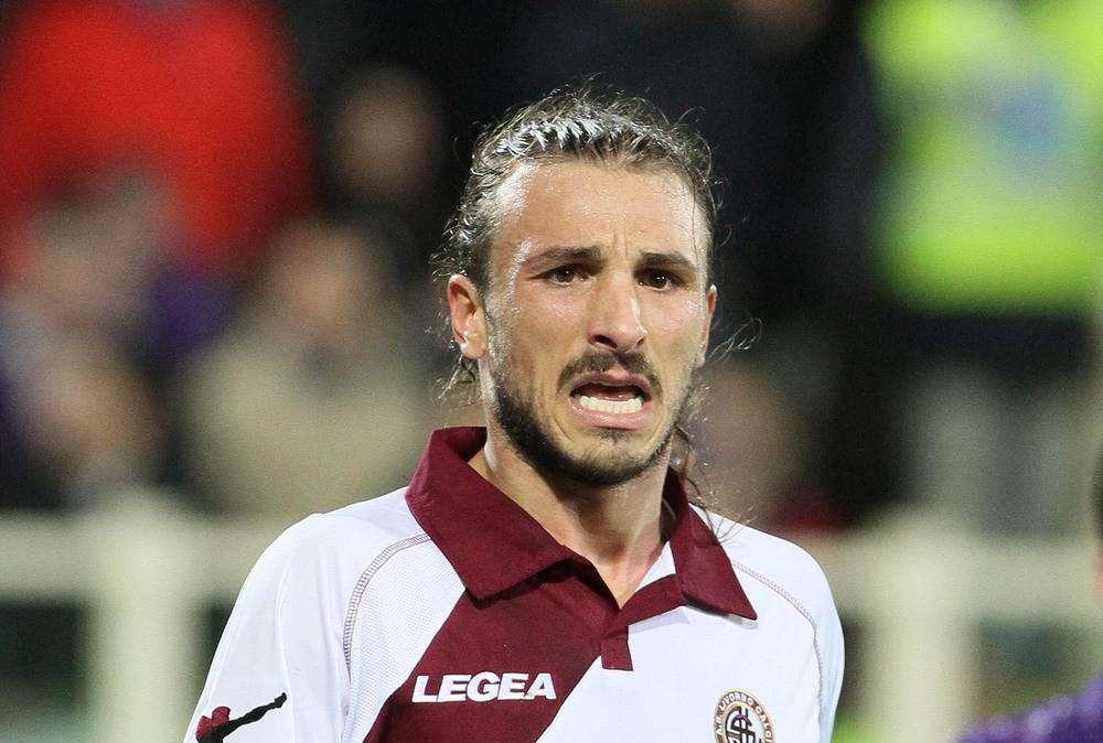 Tanta concorrenza per Bergessio e Paulinho 