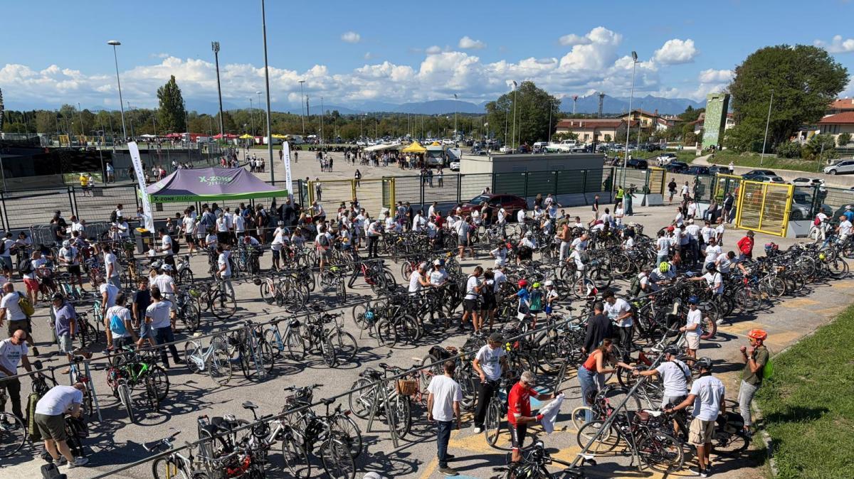 Udinese-Cagliari, oltre 400 persone hanno partecipato all’iniziativa “Stadium by Bike”. Presenti anche Campoccia e Magda Pozzo