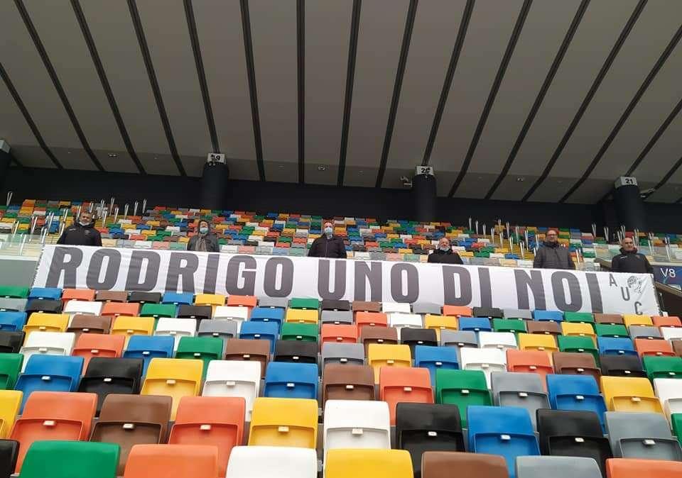 L'Auc celebra De Paul con uno striscione: "Rodrigo uno di noi" 