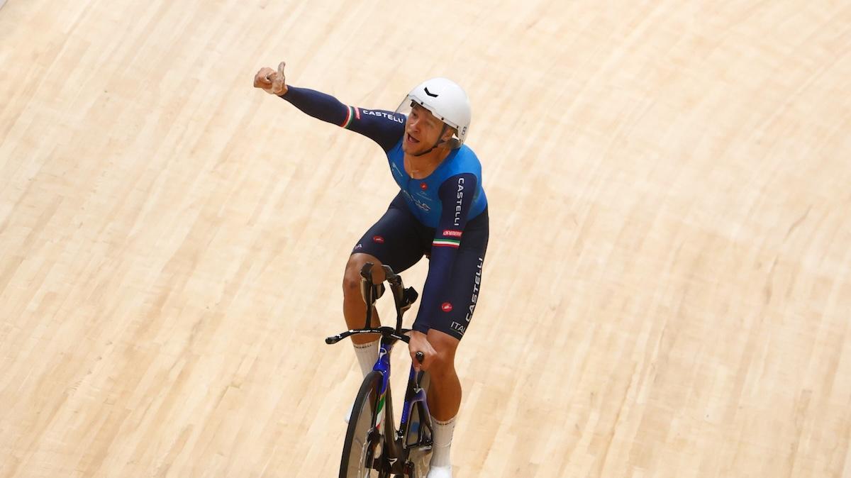 Infinito Jonathan Milan! Sua la medaglia d’oro mondiale con record del mondo nell’inseguimento individuale