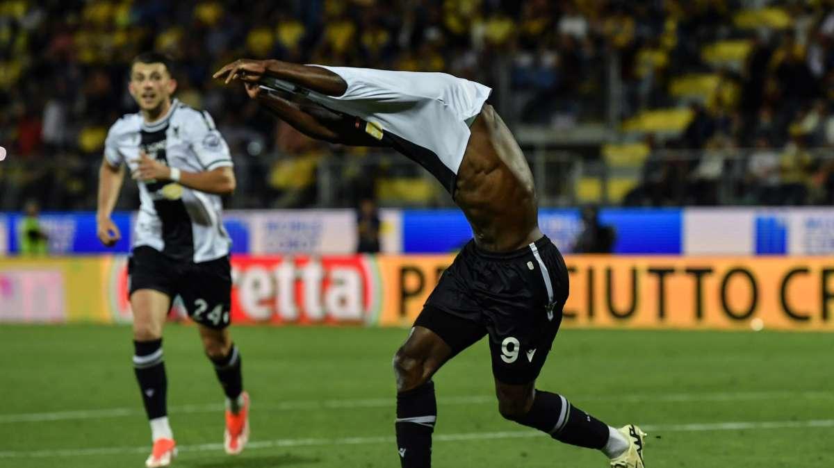 Frosinone-Udinese 0-1, gli highlights del match: Davis segna il gol salvezza