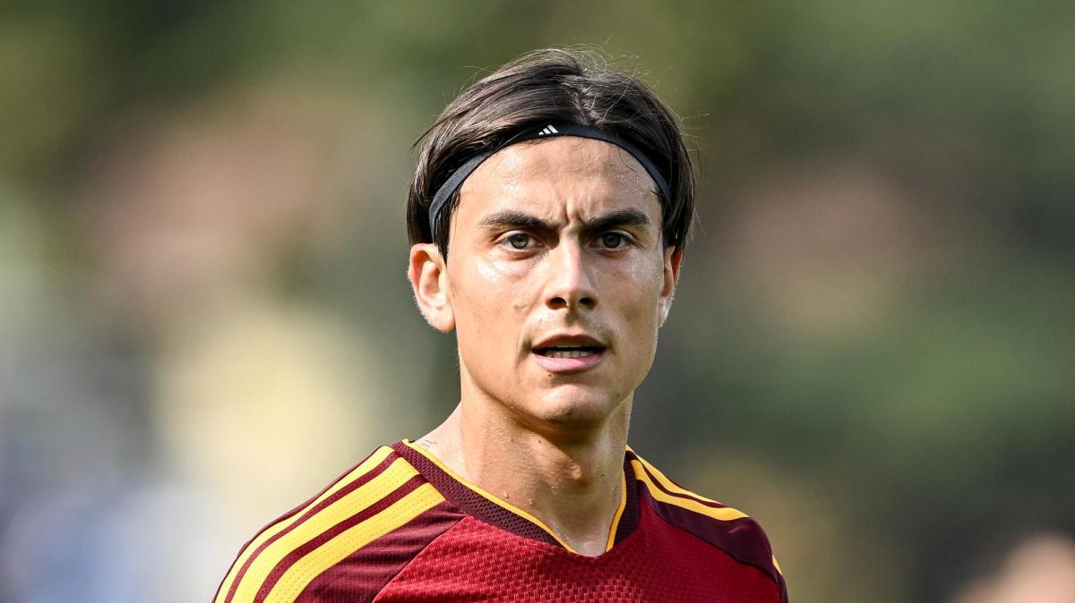 Roma, tegola Dybala: verso il forfait anche contro l'Udinese