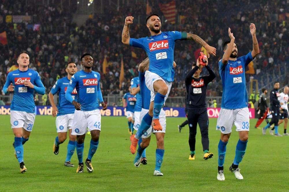 Serie A, questo Napoli sa solo vincere: battuta anche la Roma e prima fuga