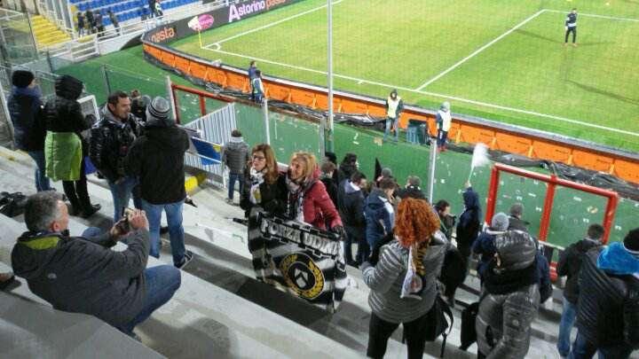 Torcida bianconera allo Scida: in 70 anche a Crotone