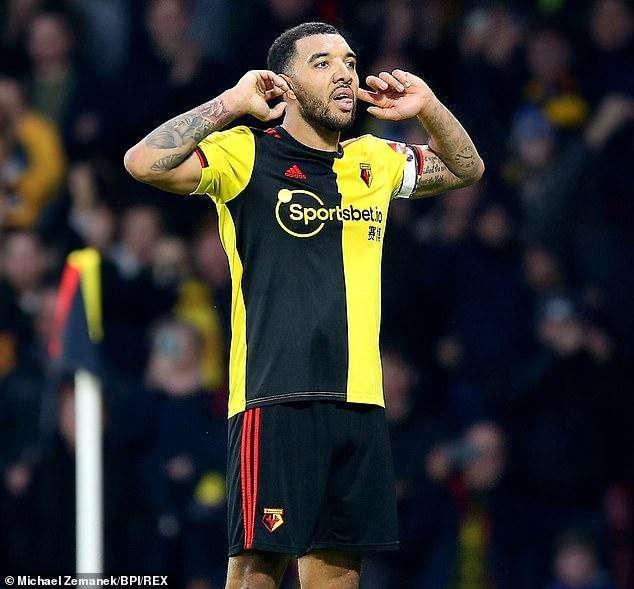Il Watford batte 3-0 l'Aston Villa e continua a credere nella salvezza