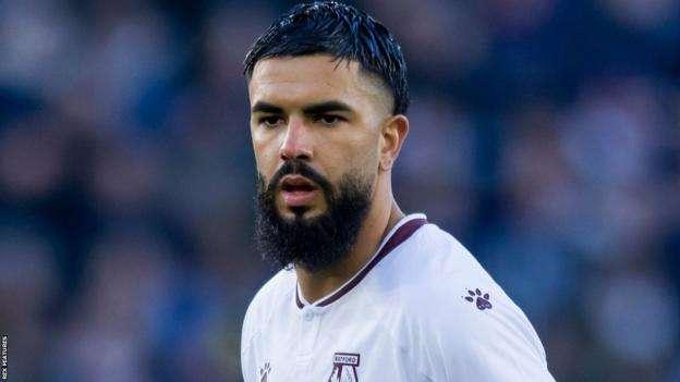 Watford, Louza va in prestito al Lorient