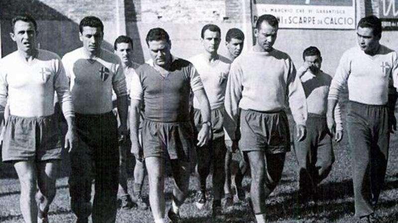 Di catenaccio, batteri ed altre amenità