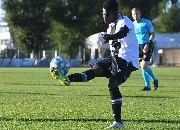 Udinese, ufficializzato il prestito di Asante allo Charleroi