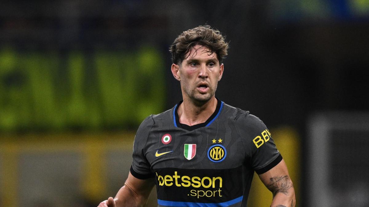 Inter-Udinese, si ferma Stones per infortunio nel secondo tempo