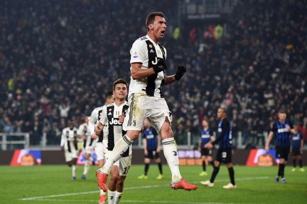 Serie A Juventus-Inter 1-0. Decide Mandzukic, bianconeri da record europeo