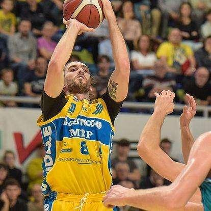 UEB Cividale-Avellino 85-90, LE PAGELLE: un super Mastellari non basta alla Gesteco