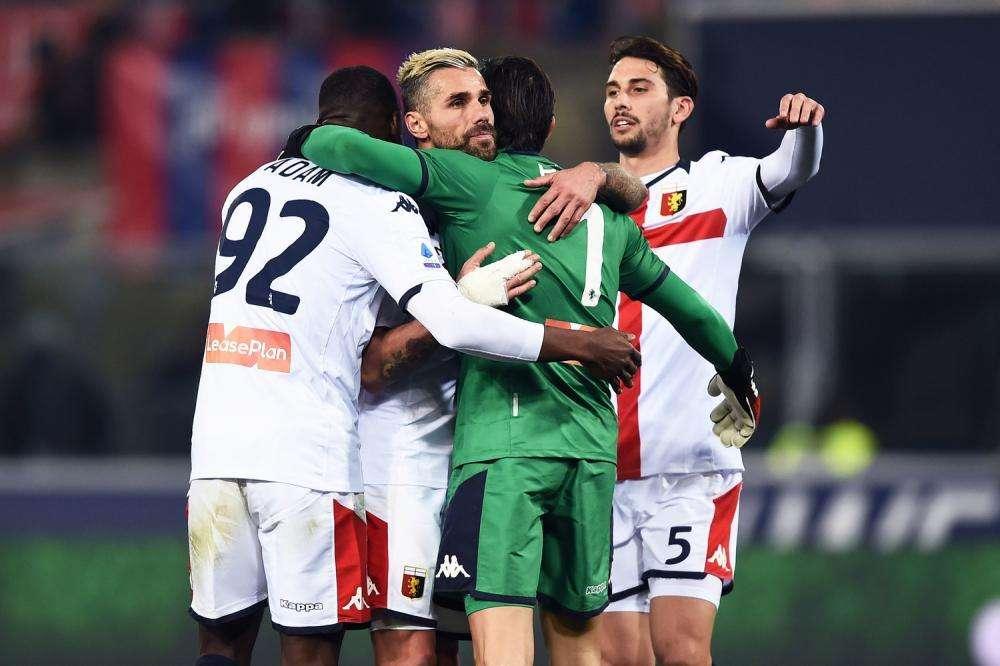 Serie A, i risultati del sabato: il Lecce batte la SPAL e raggiunge l'Udinese, vince anche il Genoa