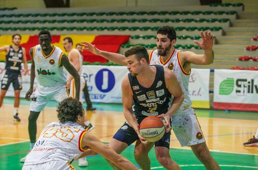 A Giulianova ottava vittoria di fila per la Gesteco