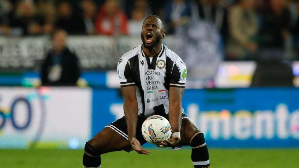 Udinese, infortunio per Davis: lesione al soleo della gamba destra