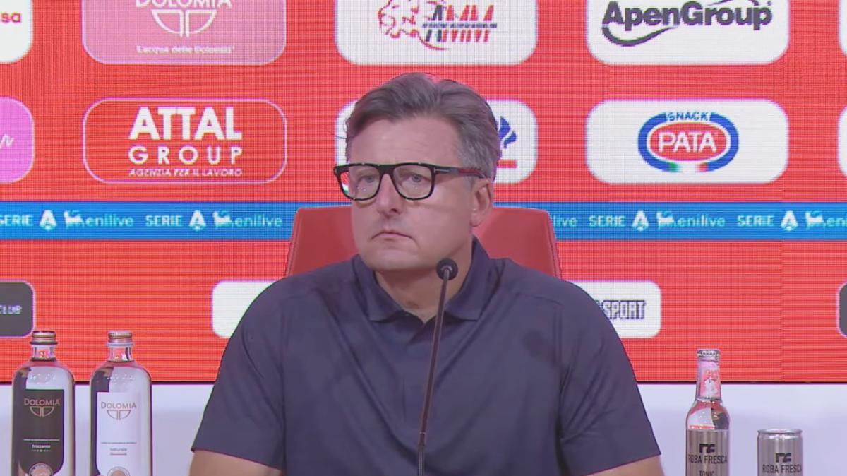 Udinese, Runjaic in conferenza: "Abbiamo dimostrato personalità. Europa? Non è solo questione di mercato"