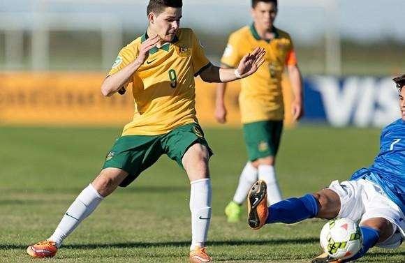 UFFICIALE: Armenakas rinnova e va in prestito al Tubize