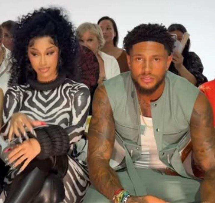 Okoye a una sfilata di moda con…Cardi B: i due assieme all’after party