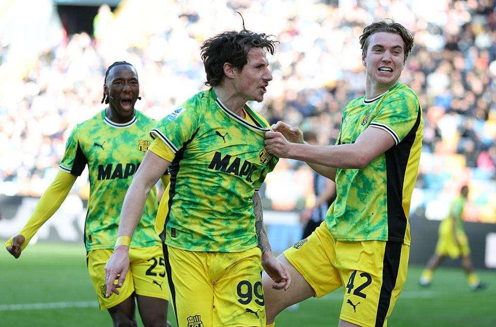 Udinese-Sassuolo 1-2, LE PAGELLE DEGLI AVVERSARI: Laurienté e Pinamonti la ribaltano. Uno-due che vale tre punti
