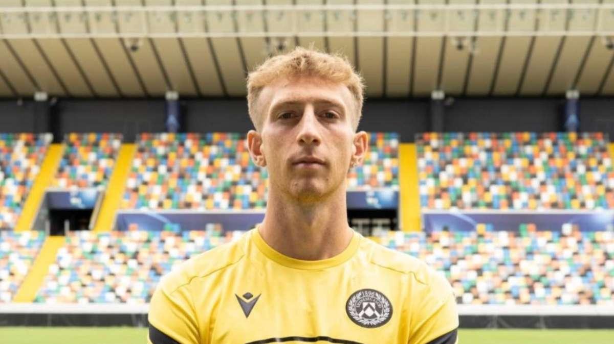 Udinese, i primi scatti ufficiali di Bertola con la maglia dei friulani: LE FOTO