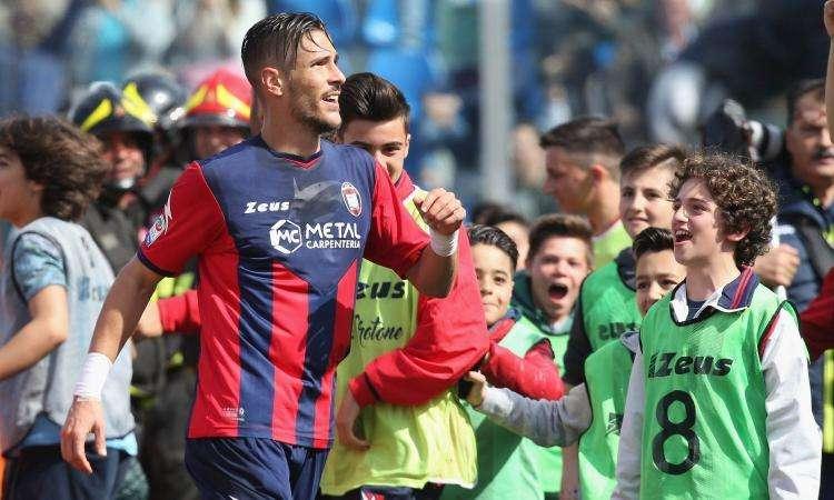 Nuove sul futuro di Falcinelli: l'attaccante per il momento dice "no" all'Udinese in attesa della Lazio