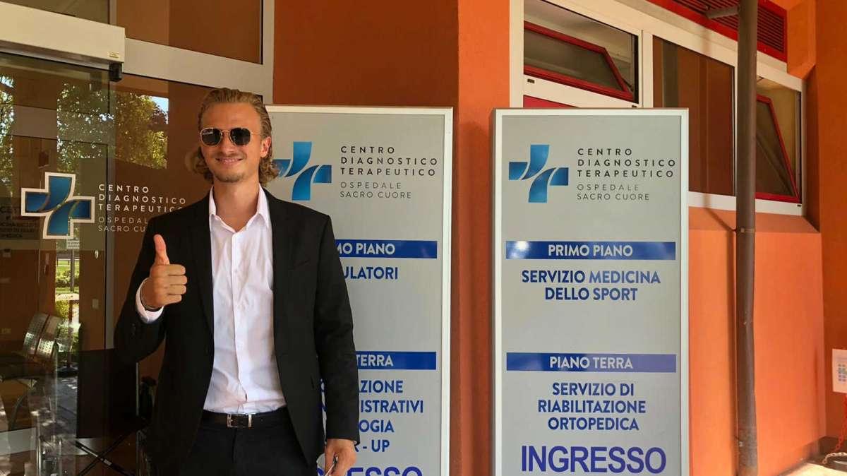 UFFICIALE - Barak ceduto all'Hellas in prestito con obbligo di riscatto
