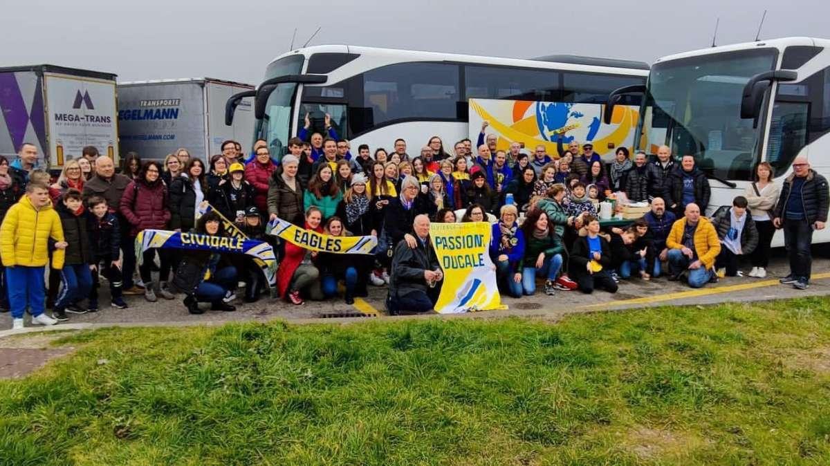 Tantissimi i tifosi cividalesi in trasferta per spingere la Gesteco Cividale al successo su Ferrara