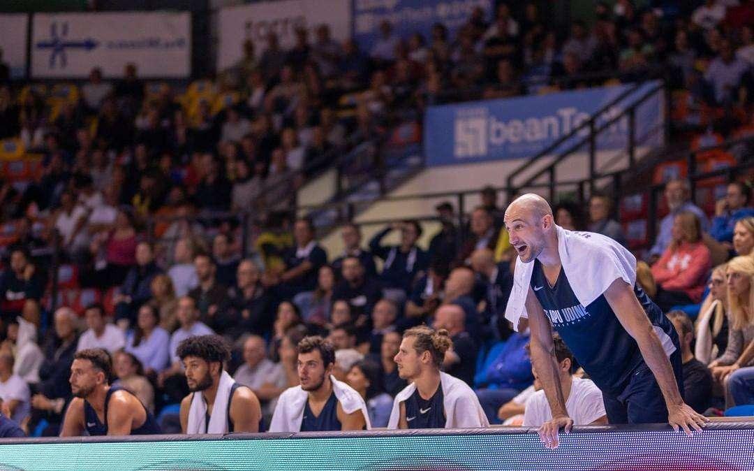 Cestistica San Severo-Apu Udine 71-69, PAGELLE: i bianconeri si accendono troppo tardi