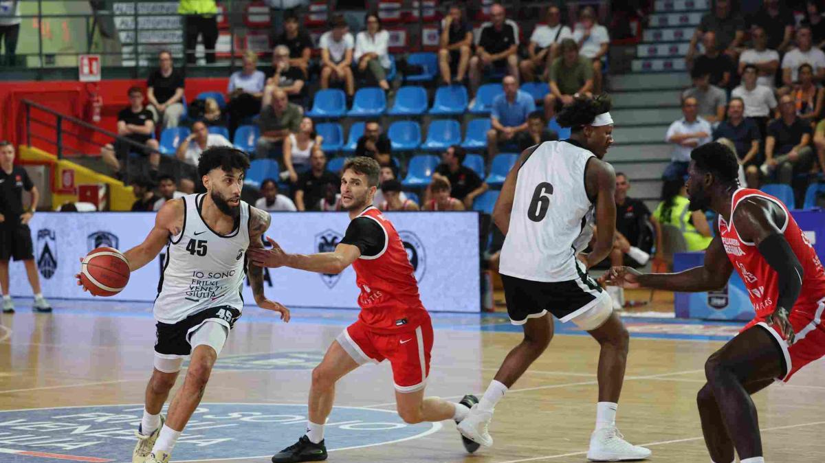 Memorial Pajetta, APU Udine-Reggio Emilia 74-80: le PAGELLE DEI BIANCONERI
