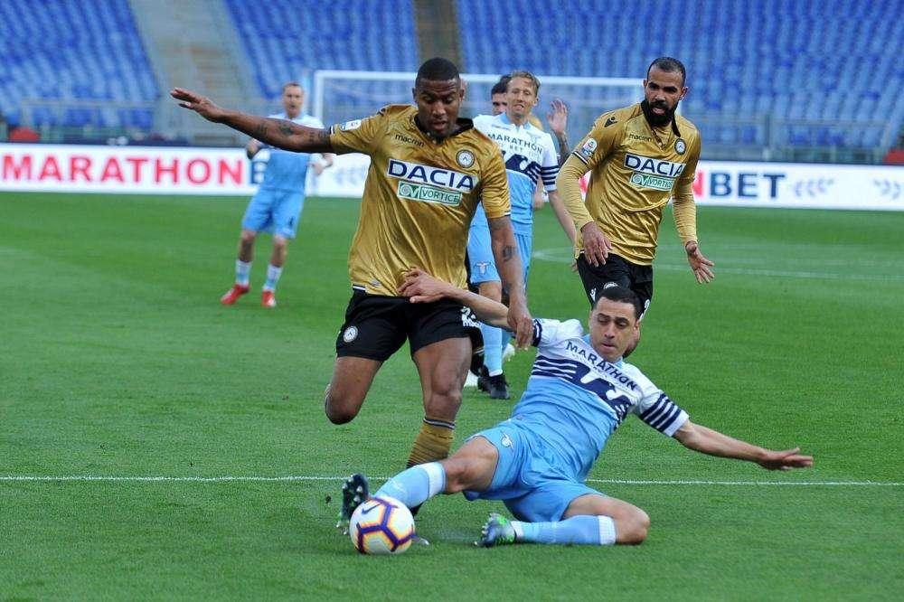 Il mercato in un minuto: Udinese, torna Zeegelaar. Prestito per Ingelsson
