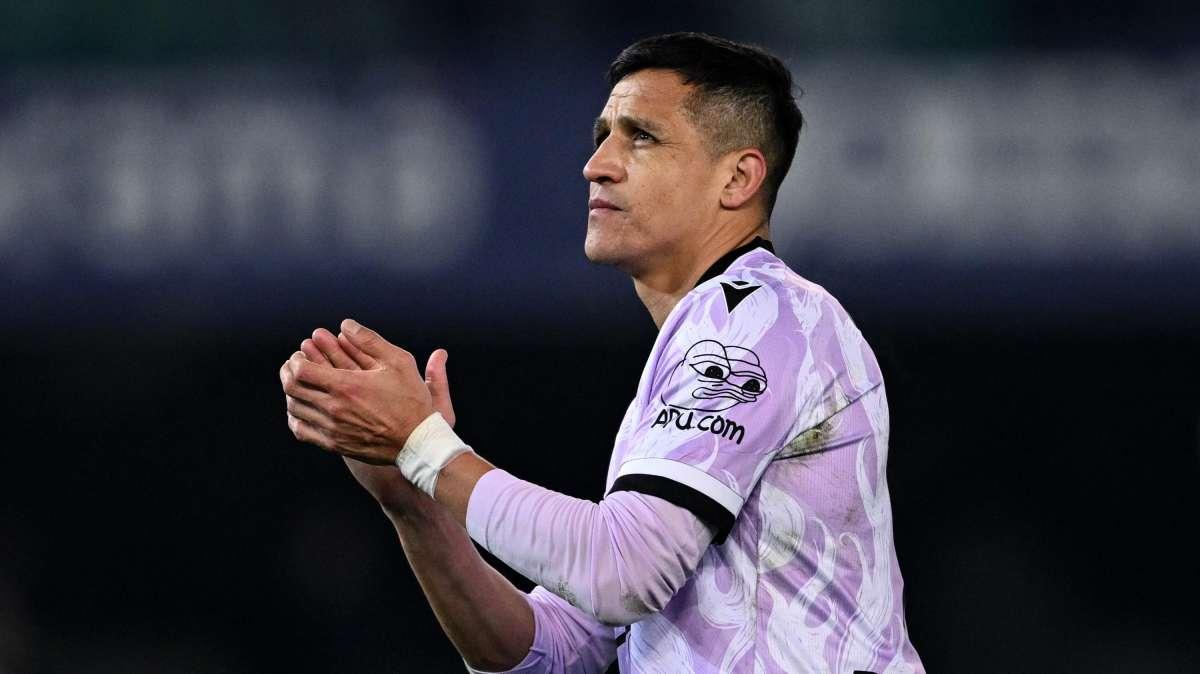 Udinese, Sanchez a Siviglia per le visite mediche: poi la firma su un contratto annuale