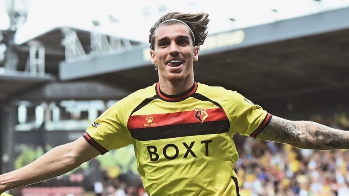 Iker Bravo già leader al Watford: "Una squadra, nessun limite"