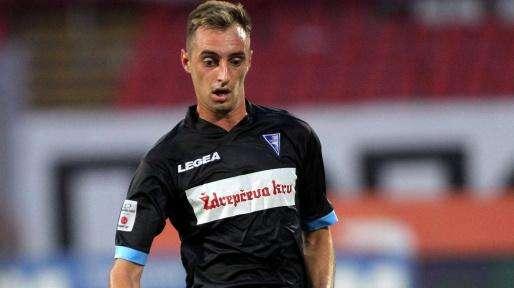 Calciomercato, piace un centrocampista serbo