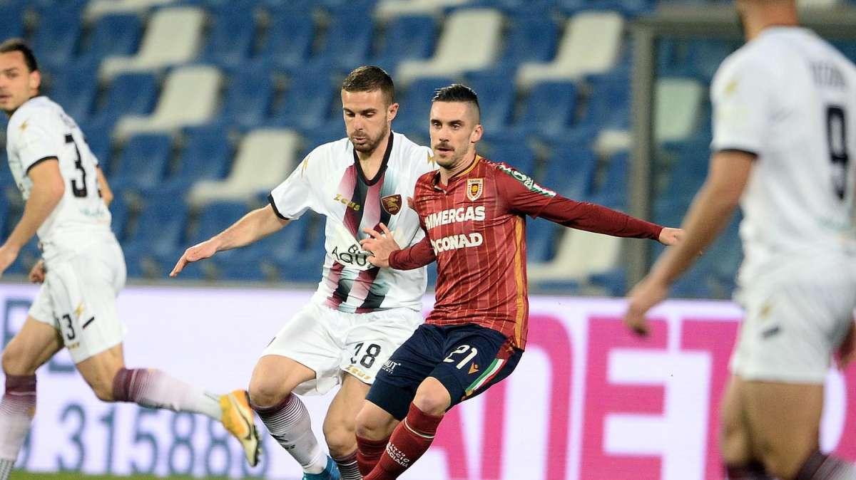 Pordenone, Radrezza nome caldo per il centrocampo