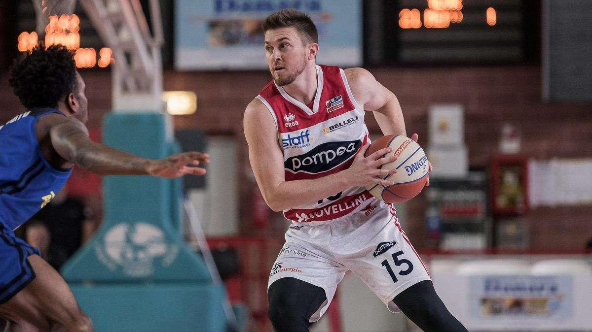 UEB Gesteco Cividale, si cambia: via Chiera, arriva Rotnei Clarke