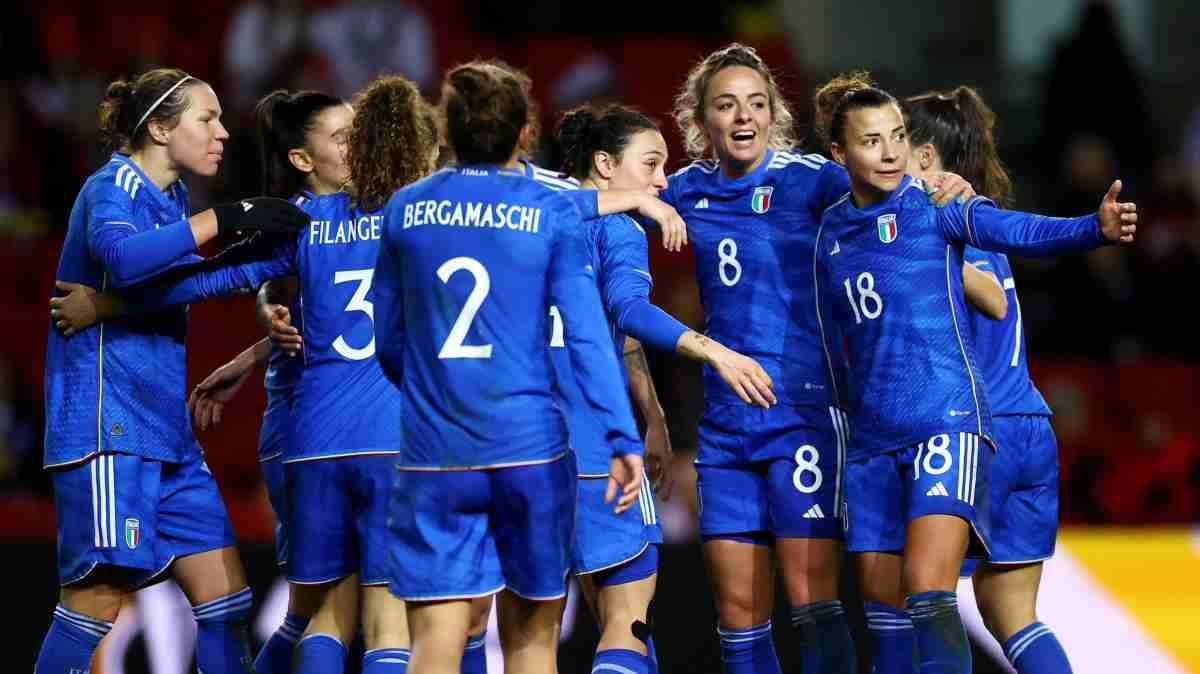 Possono le squadre femminili battere quelle maschili? Analisi tra ritmo, potenza e tattica