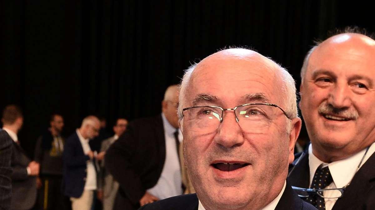 Tavecchio: “Spiegherò all'Uefa la mia posizione”