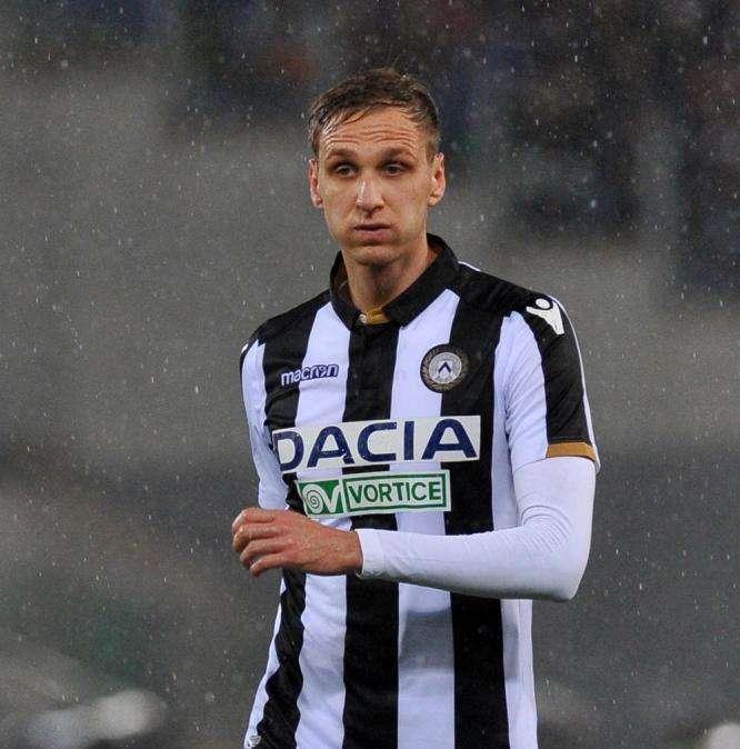 Il Parma pensa a Teodorczyk e Sierralta