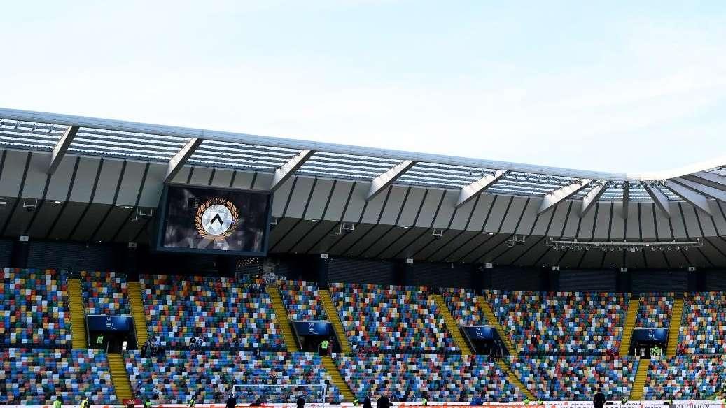 Curva Nord chiusa per due turni, ennesima beffa. Cosa dovevano fare di più l'Udinese e il Friuli per dimostrare che con il razzismo non hanno nulla a che spartire?
