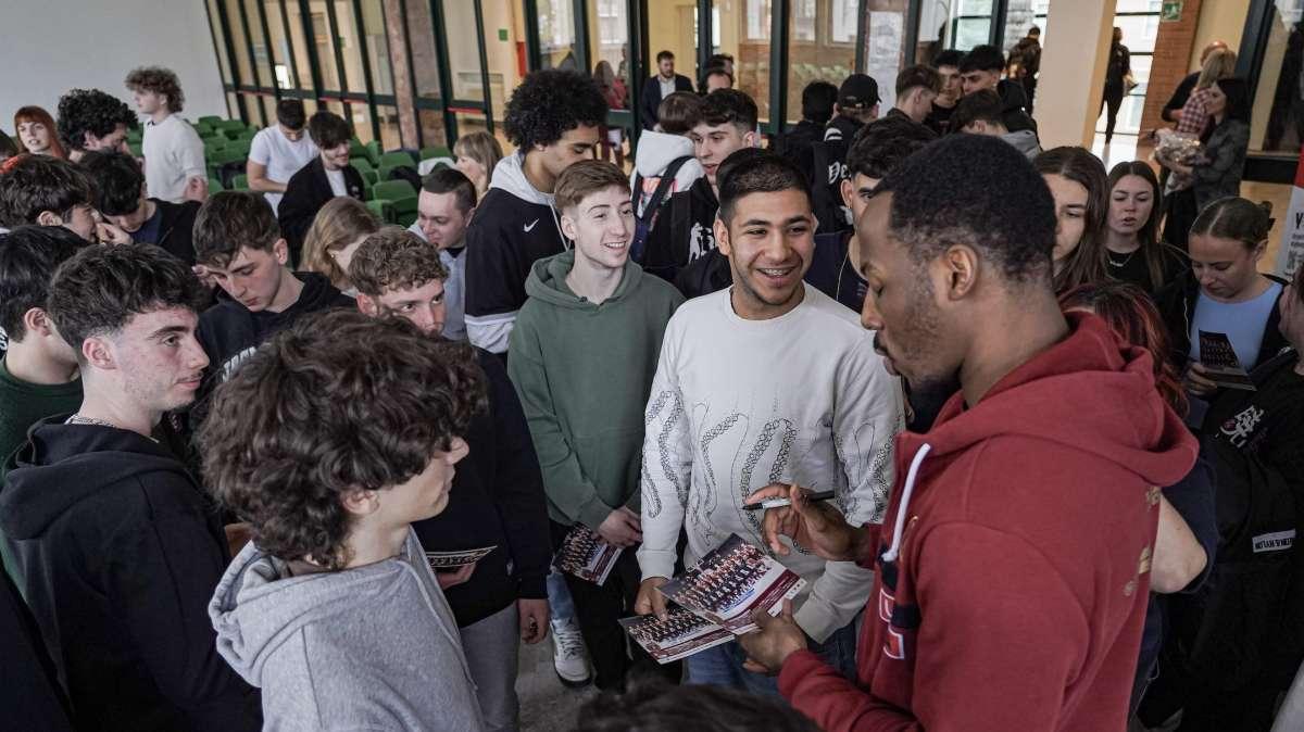Reyer, Wheatle all'Istituto Pacinotti nell'ambito del progetto culturale della School Cup