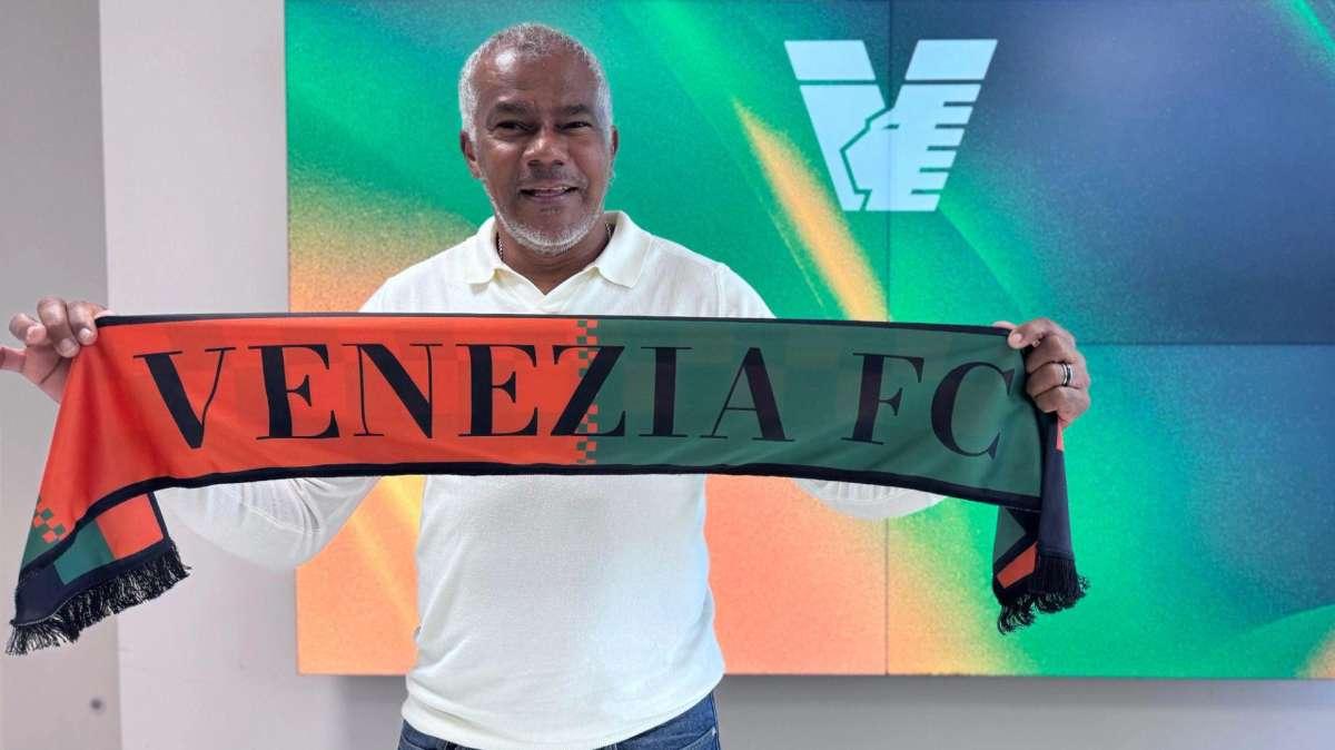 Venezia, panchina della squadra femminile affidata ad Olivieira