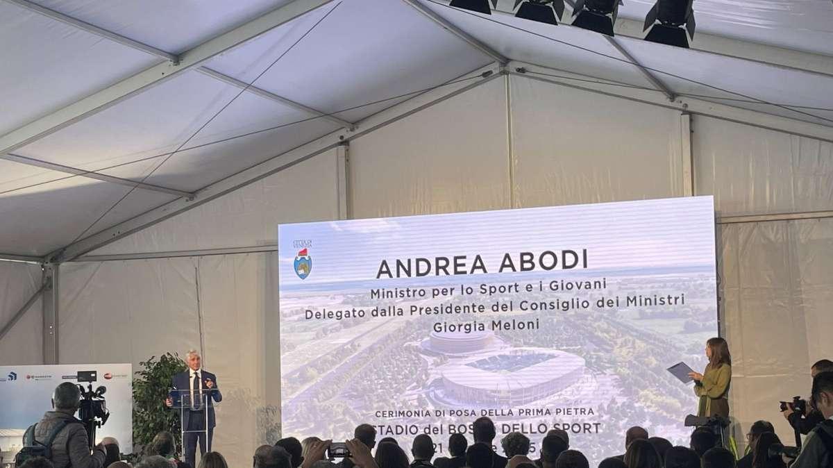 Venezia, Abodi: "Quanto fatto con il Bosco dello Sport sia esempio per tutta Italia"