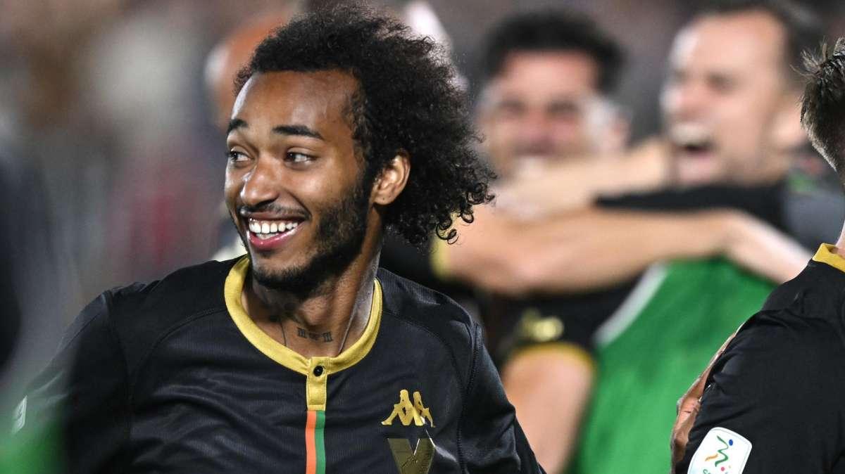 Milan-Venezia, FORMAZIONI UFFICIALI: esordio per Schingtienne e Busio