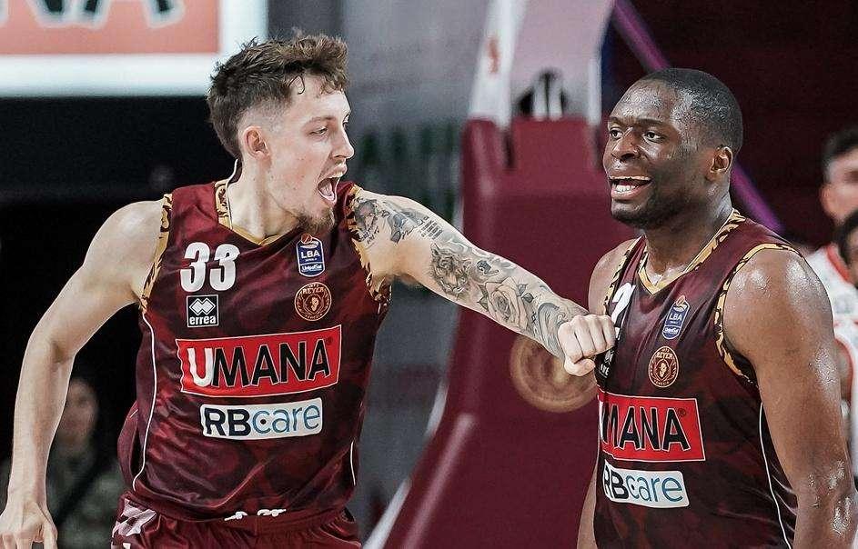 Reyer-Pesaro 91-79: ora tocca a Reggio Emilia. Pesaro retrocessa
