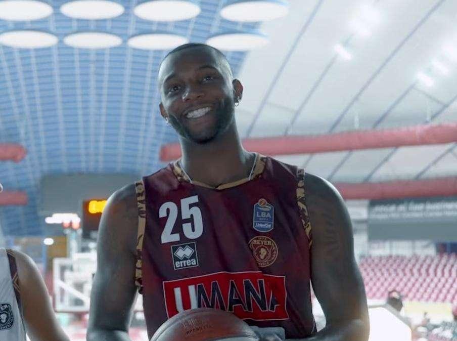 Reyer, Simms: "Sono qua per vincere, i tifosi di Venezia sono fantastici"