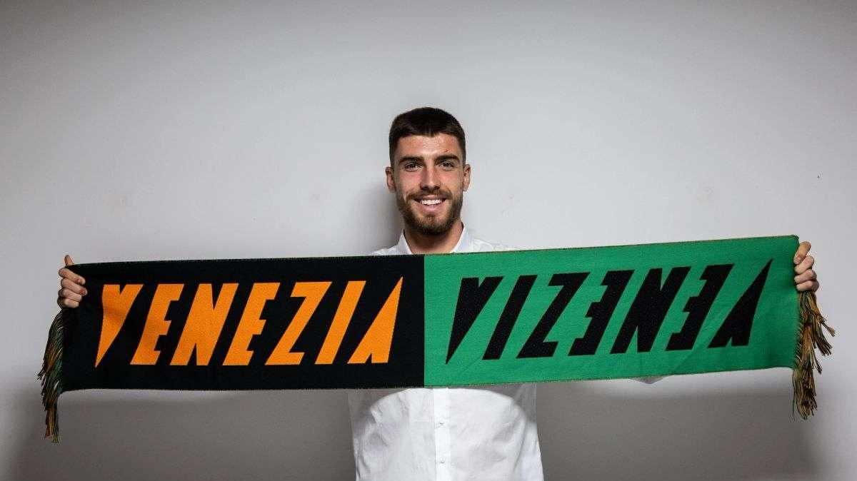 I convocati di Vanoli per Cagliari-Venezia: out Ceppitelli, in Hristov
