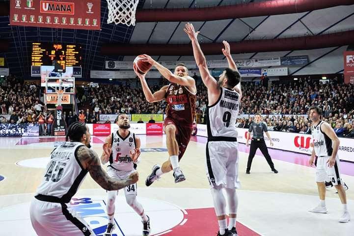 Dentro il campo: Reyer Venezia-Virtus Bologna