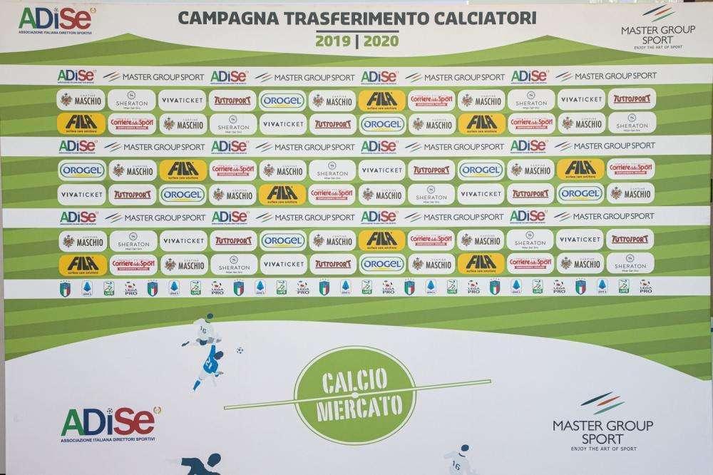 UFFICIALE: calciomercato dal primo settembre al cinque ottobre
